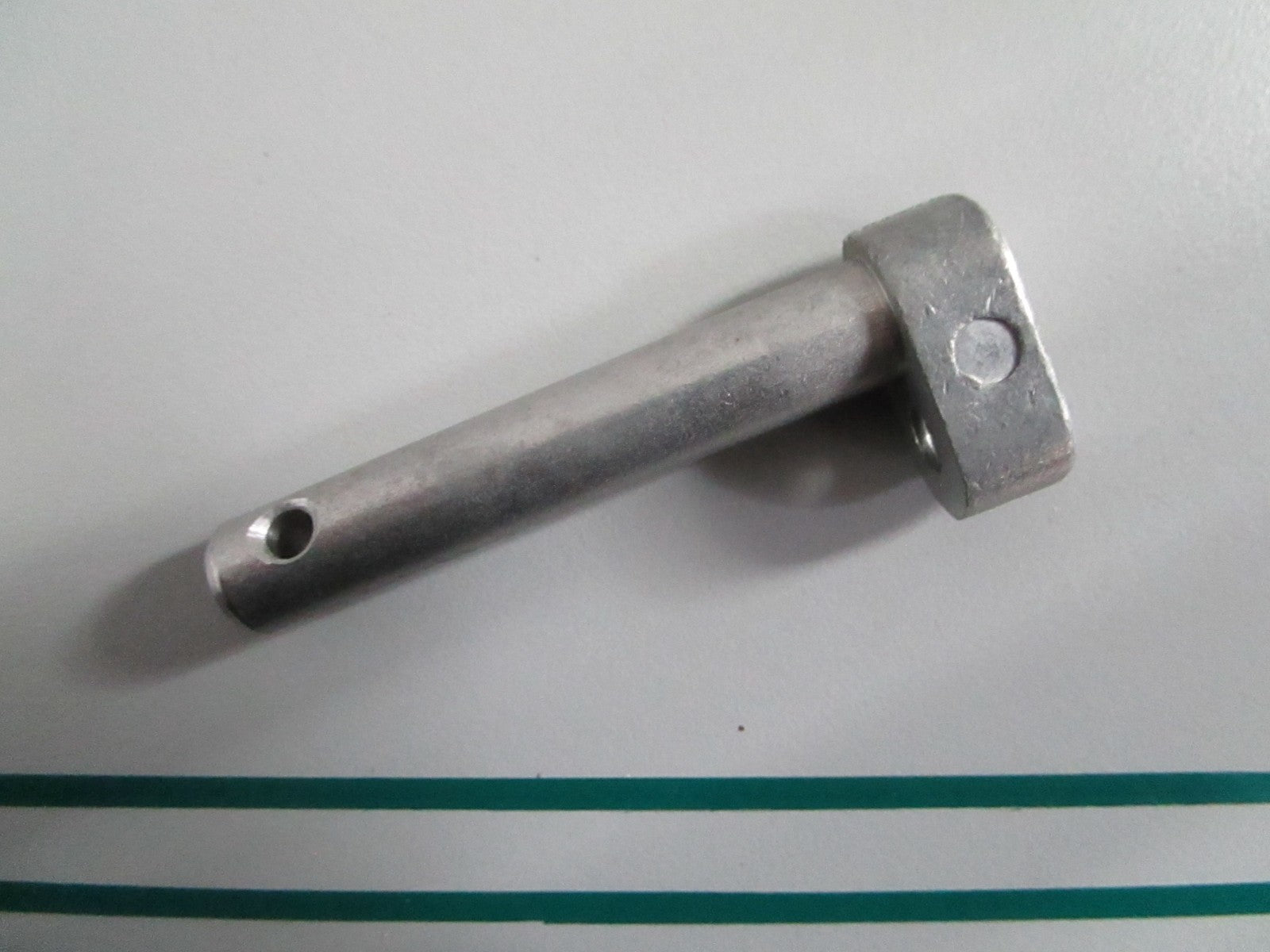 NEW OEM 83527M Mercury Quicksilver Throttle Control Shaft 0820