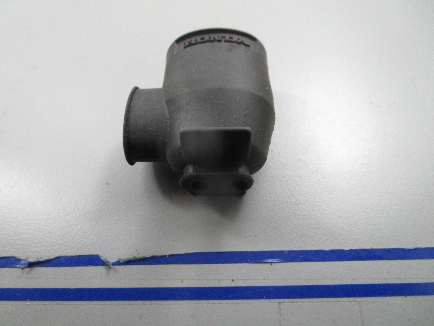 *NEW OEM* 0810 Honda Receptacle Plug 31652-881-014