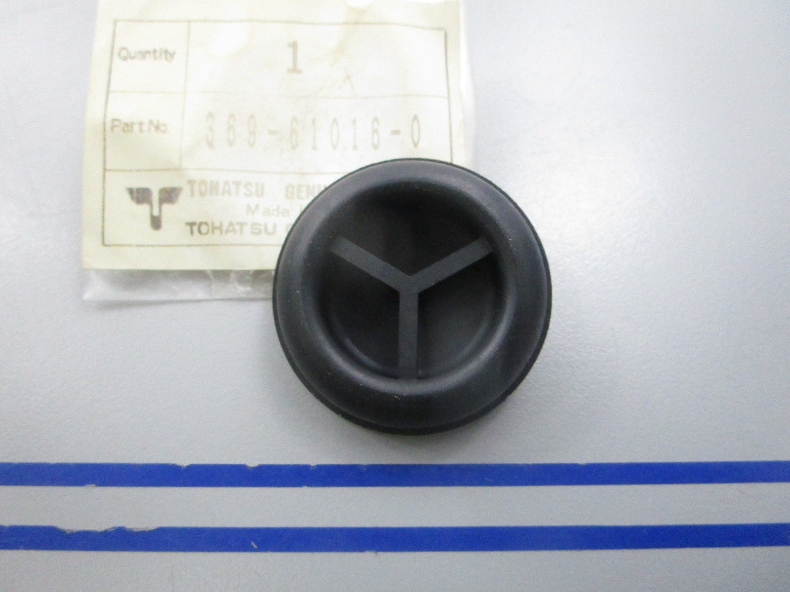 NEW OEM 369-61016-0 369610160 Tohatsu Grommet 0810