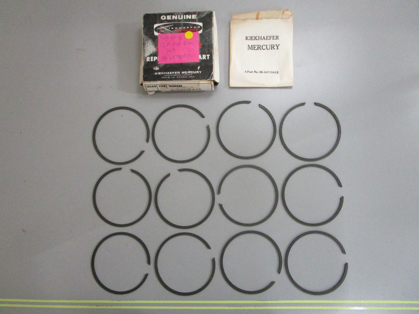 *NEW OEM* 0820 Mercury Quicksilver 12 Piston Ring Set 39-64715A12