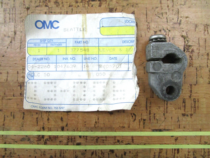 *NEW OEM* 0750 OMC Johnson Evinrude LEVER 377548 0377548