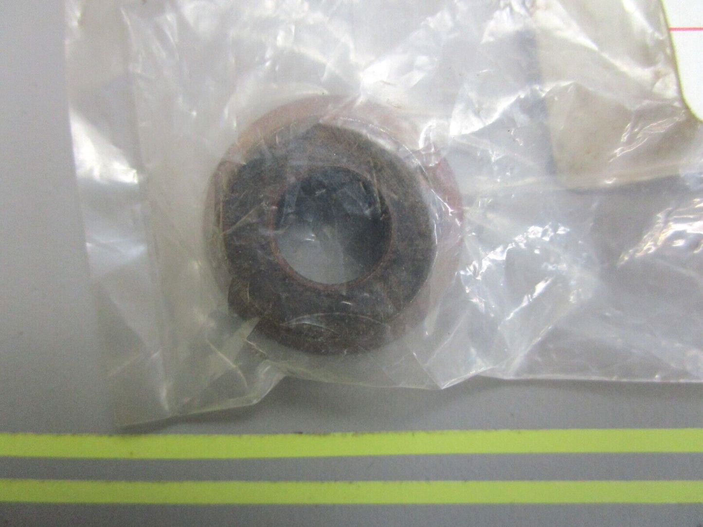 *NEW OEM* 0810 Volvo Penta Washer 853026