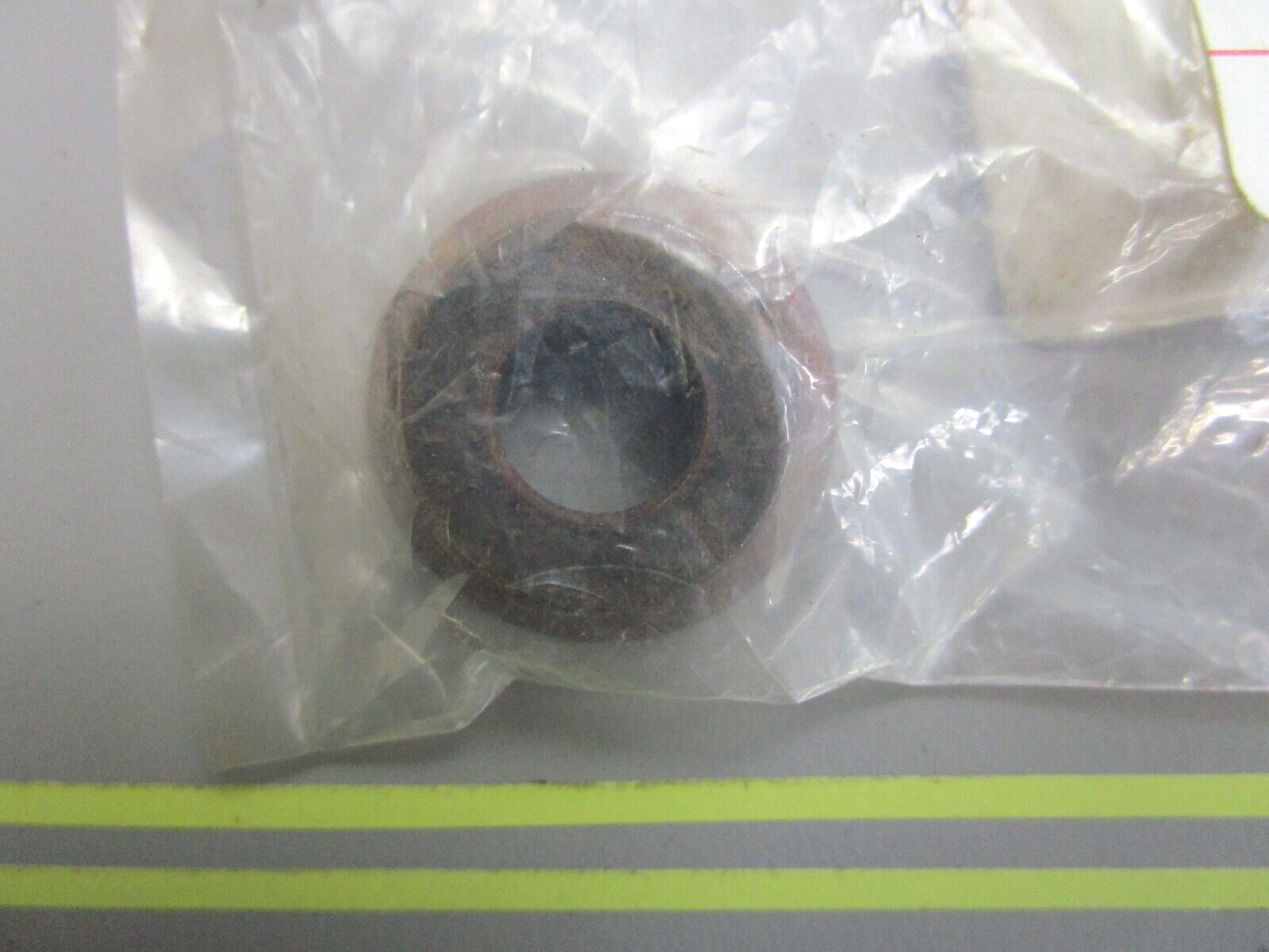 *NEW OEM* 0810 Volvo Penta Washer 853026