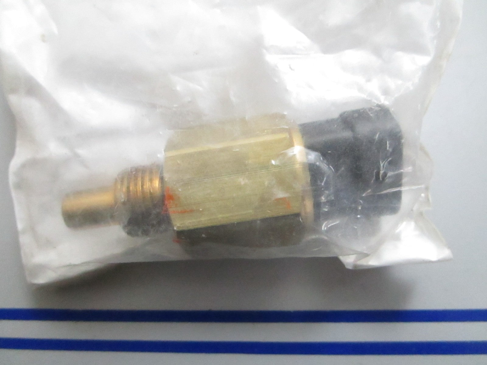 *NEW OEM* 0820 Bobcat Switch 6654202