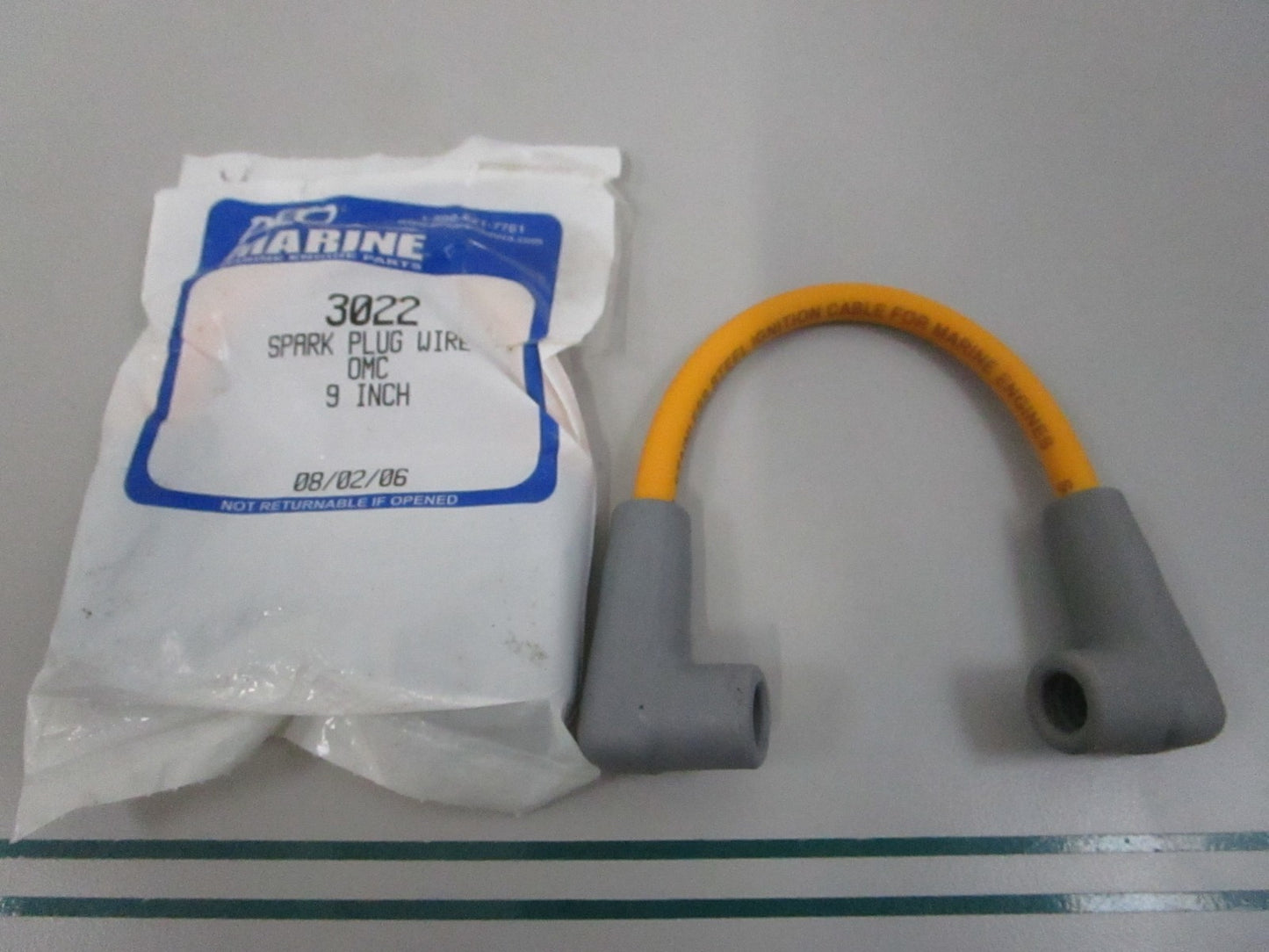 NEW (LOT OF 2) 3022 Replaces: 582365 Pro Marine Spark Plug 0810