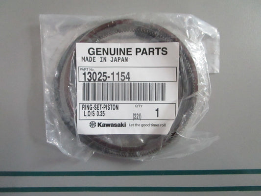 NEW OEM 13025-1154 Kawasaki Piston Ring Set 0820