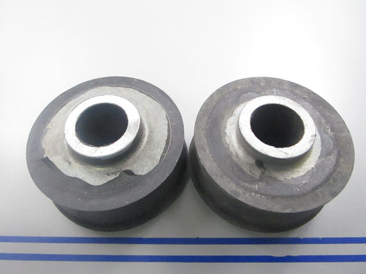 *NEW OEM* (LOT OF 2) 0810 OMC Johnson Evinrude Rubber Mount 382510 0382510