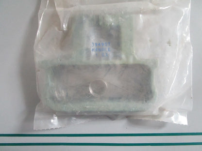 NEW OEM 394907 0394907 OMC Johnson Evinrude Carry Handle & Spring 0820