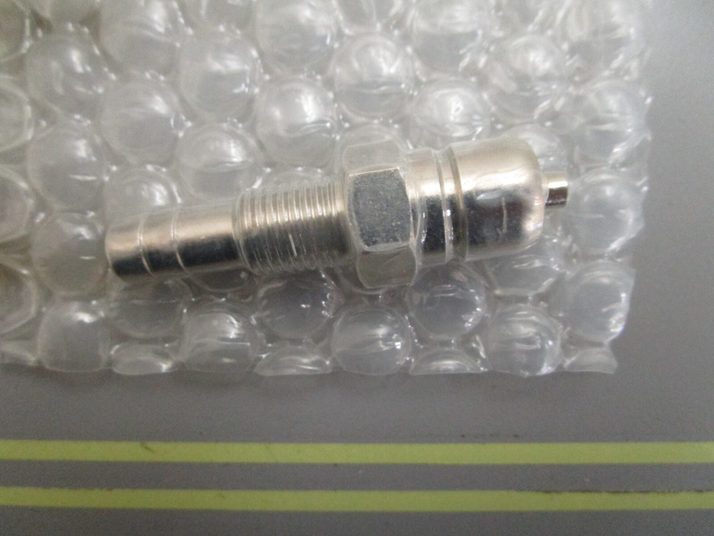 *NEW OEM* 0820 Tohatsu Fuel Connector 3GF-70260-0