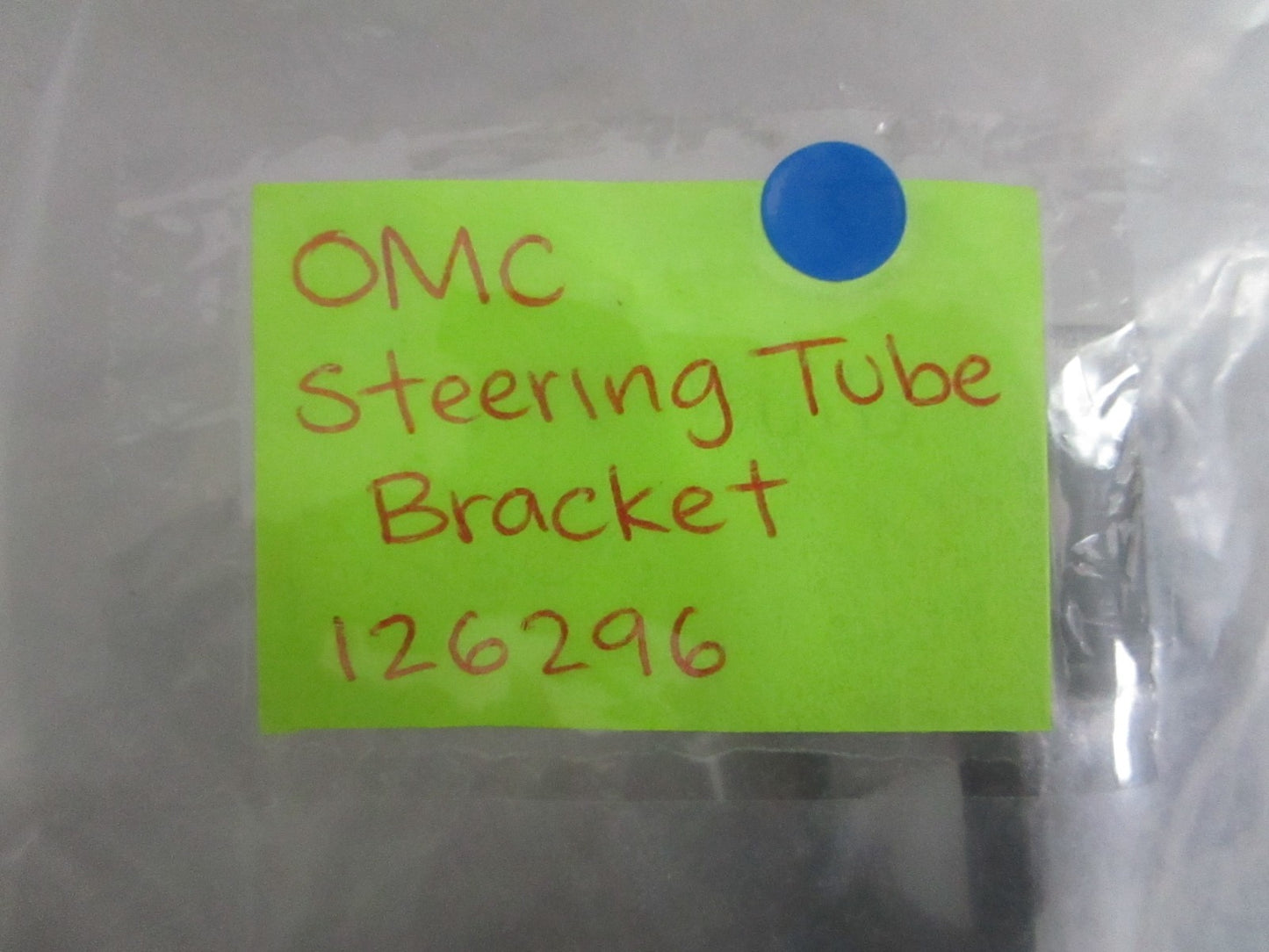 NEW OEM 126296 0126296 OMC Johnson Evinrude Steering Tube Bracket 0820