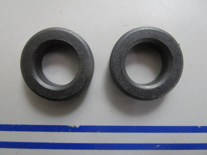 *NEW OEM* (LOT OF 2) 0720 OMC Johnson Evinrude Seat Valve 320880 0320880
