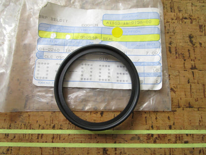 *NEW OEM* 0810 OMC Johnson Evinrude Seal 350548 0350548