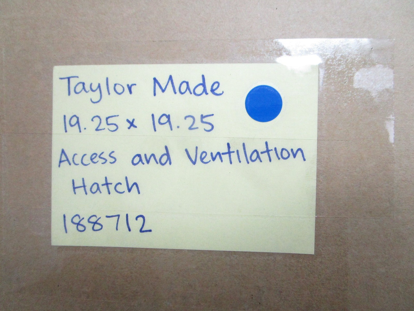 *NEW OEM* 0820 Taylor Made 19.25×19.25 Access and Ventilation Hatch 188712