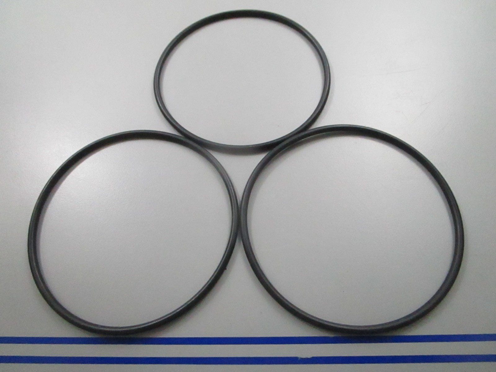 *NEW OEM* (LOT OF 3) 0810 OMC Johnson Evinrude O-Ring 305123 0305123