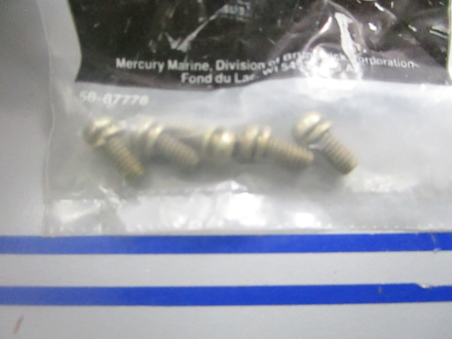 *NEW OEM* (LOT OF 5) 0810 Mercury Quicksilver Screw 10-76497