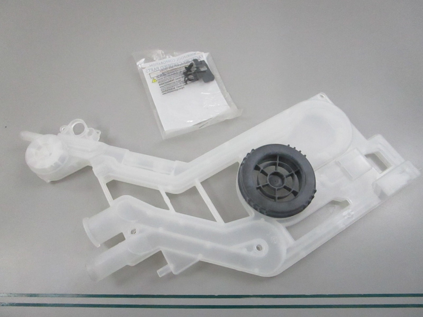 NEW OEM W11535094 Whirlpool Dishwasher Water Inlet 0810