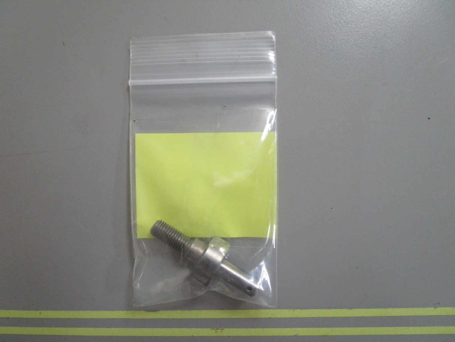 *NEW OEM* 0810 OMC Johnson Evinrude Pin 913263 0913263