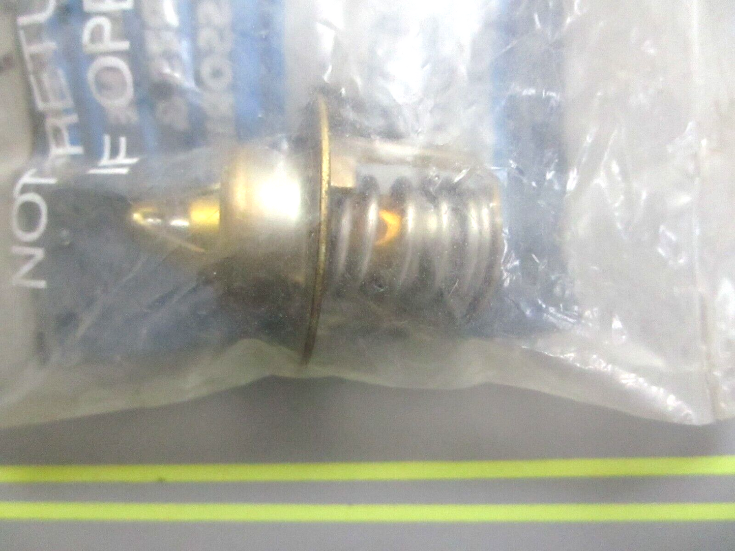 *NEW OEM* 0750 Mercury Quicksilver THERMOSTAT 47594