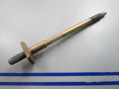NEW OEM 913625 0913625 OMC Johnson Evinrude Stud 0810