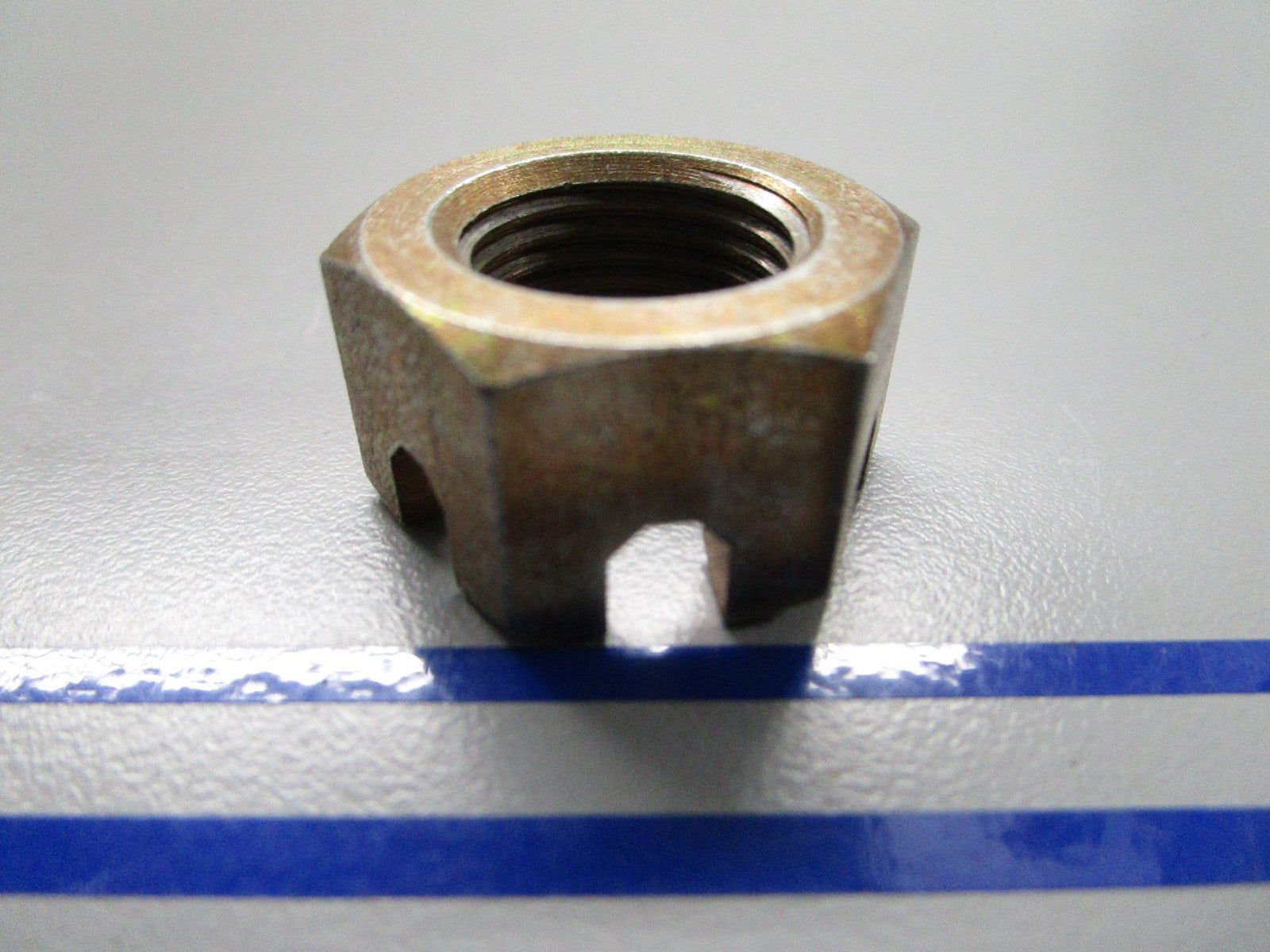 *NEW OEM* 0810 Volvo Penta Nut 955883