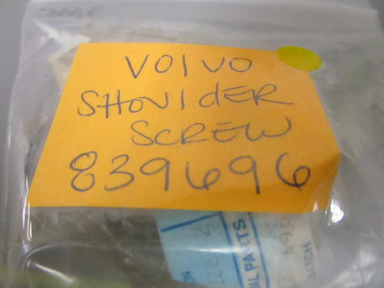 *NEW OEM* 0720 Volvo Penta Shoulder Screw 839696