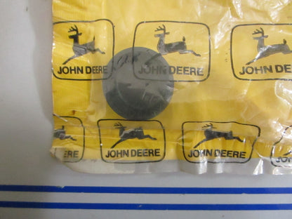 *NEW OEM* 0820 John Deere Seal AH79749
