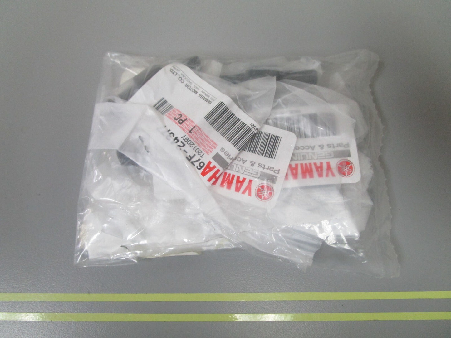 *NEW OEM* 0810 Yamaha 6-8MM Fuel Line Connectors (5 Pieces) 67F-24377-00-BK