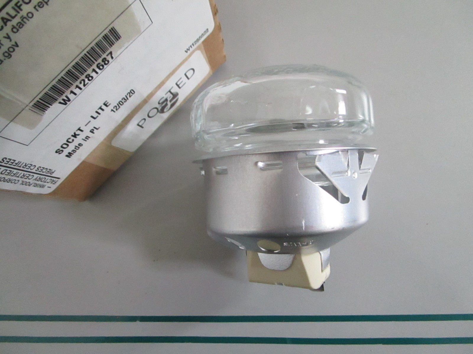 NEW OEM W11281687 Whirlpool Range Oven Light Socket 0820