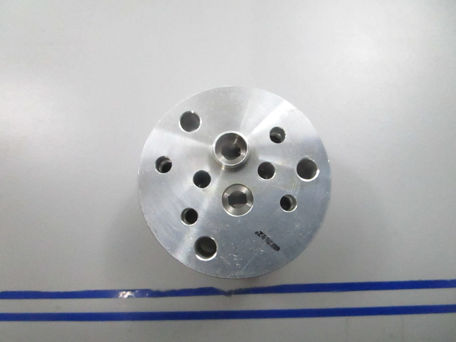 *NEW OEM* 0810 OMC Johnson Evinrude Oil Pump 984032 0984032