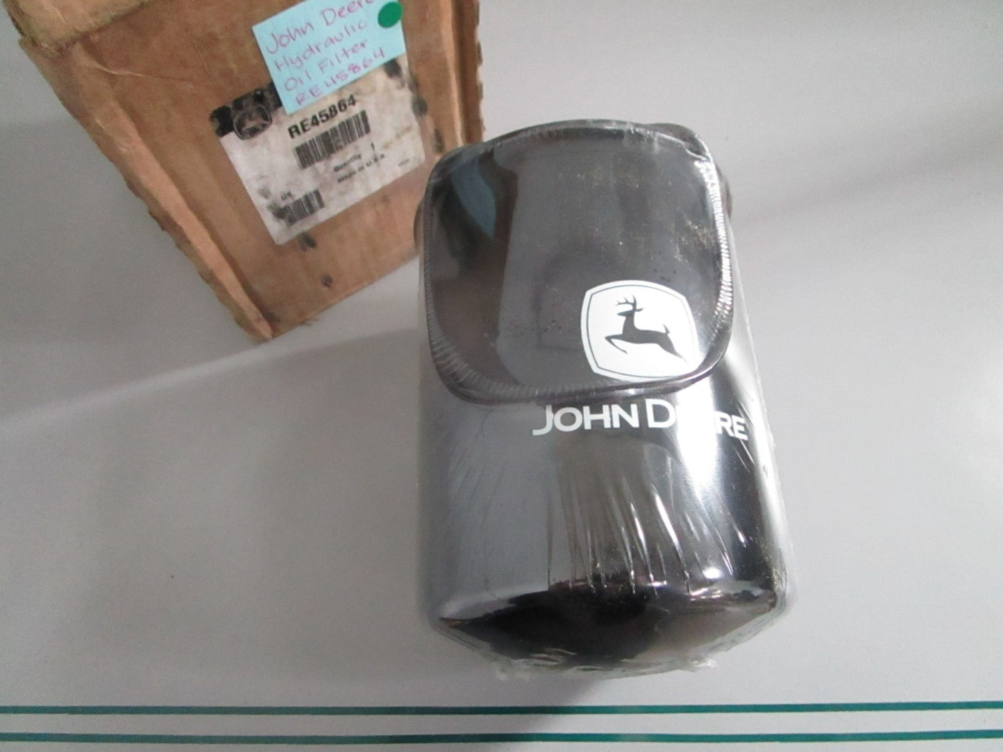 NEW OEM RE45864 John Deere Hydraulic Oil Filter 0820