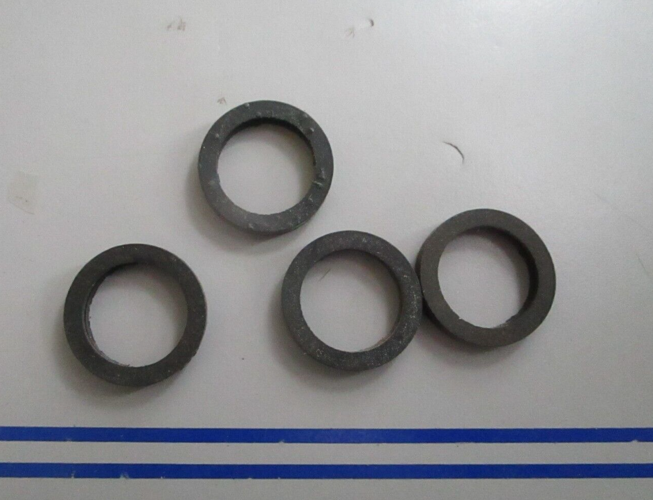 *NEW OEM* 0720 Volvo Penta *Incomplete* Gasket Kit 876222