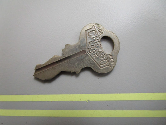 *NEW OEM* 0810 OMC Johnson Evinrude Ignition Key KF48 501563 0501563