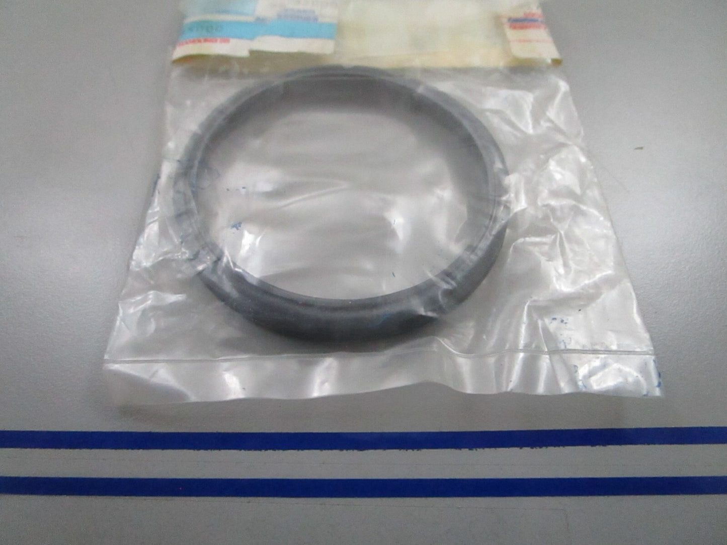 *NEW OEM* 0810 Volvo Penta Gasket 855423 855423-0