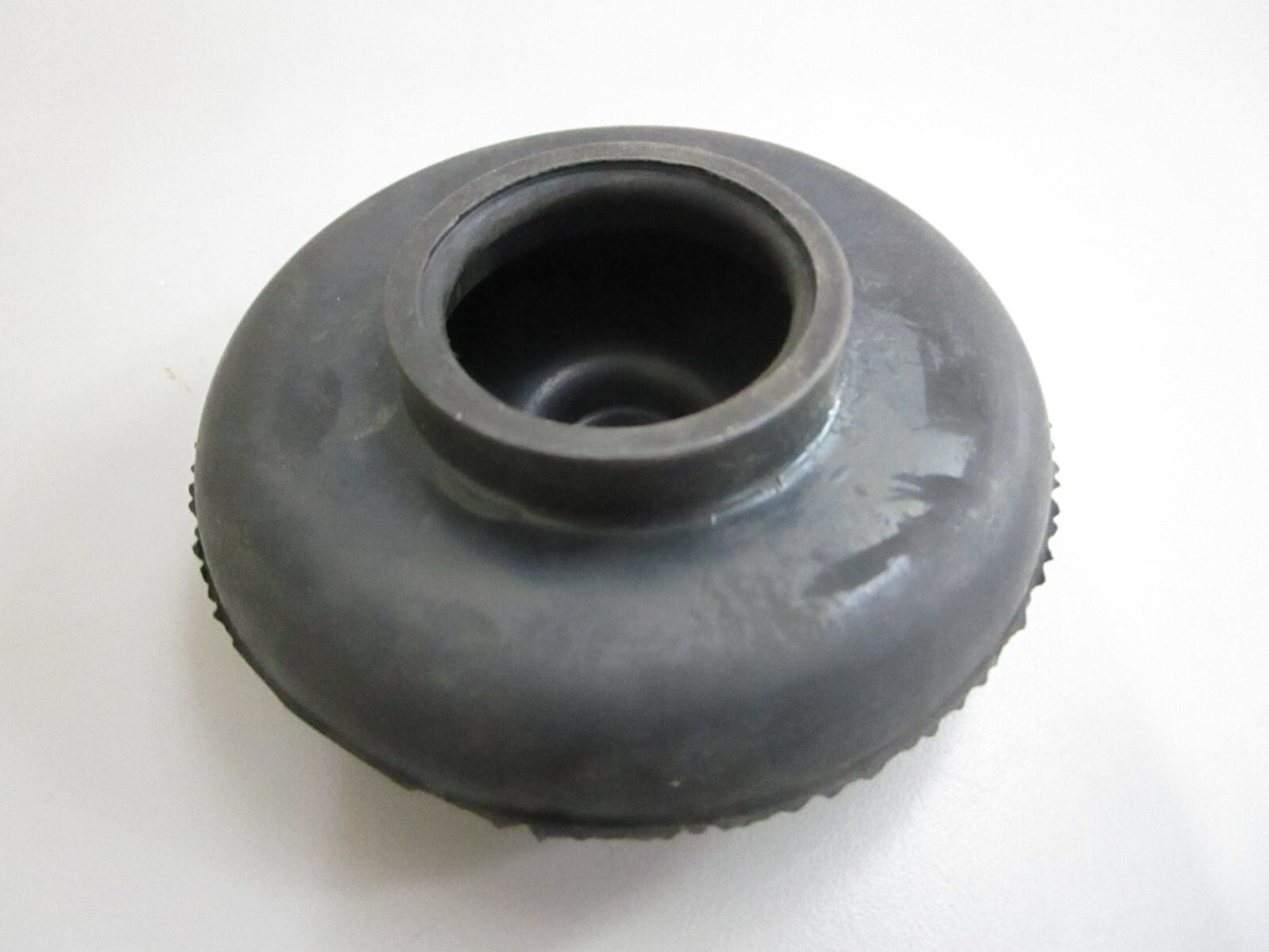 *NEW OEM* 0820 Volvo Penta Bellow 832760