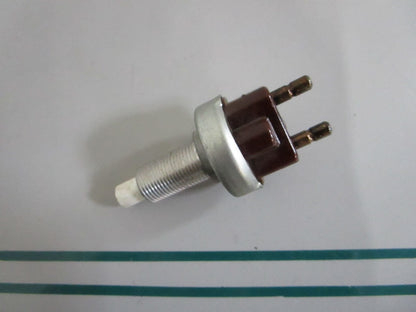 NEW OEM 0005453509 Mercedes-Benz Brake Light Switch 0820