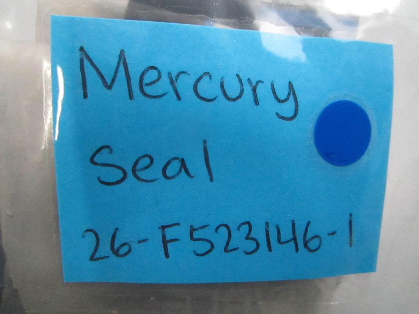 *NEW OEM* 0810 Mercury Quicksilver Seal 26-F523146-1