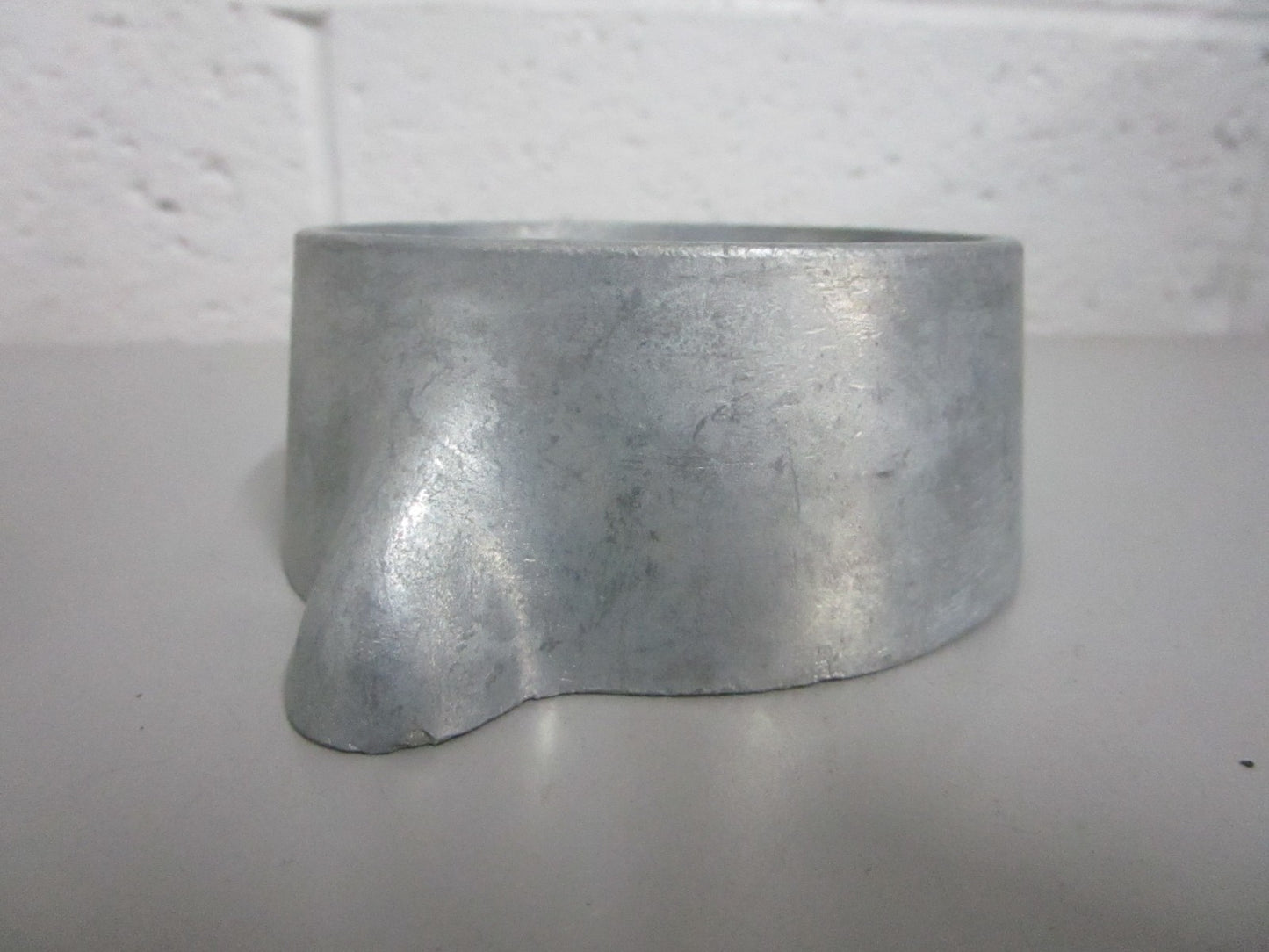 NEW CM875812Z Martyr Anode For: Volvo 0820