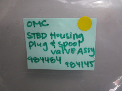 *NEW OEM* 0820 OMC Johnson Evinrude STBD Housing Plug & Spool Valve Ay 984484