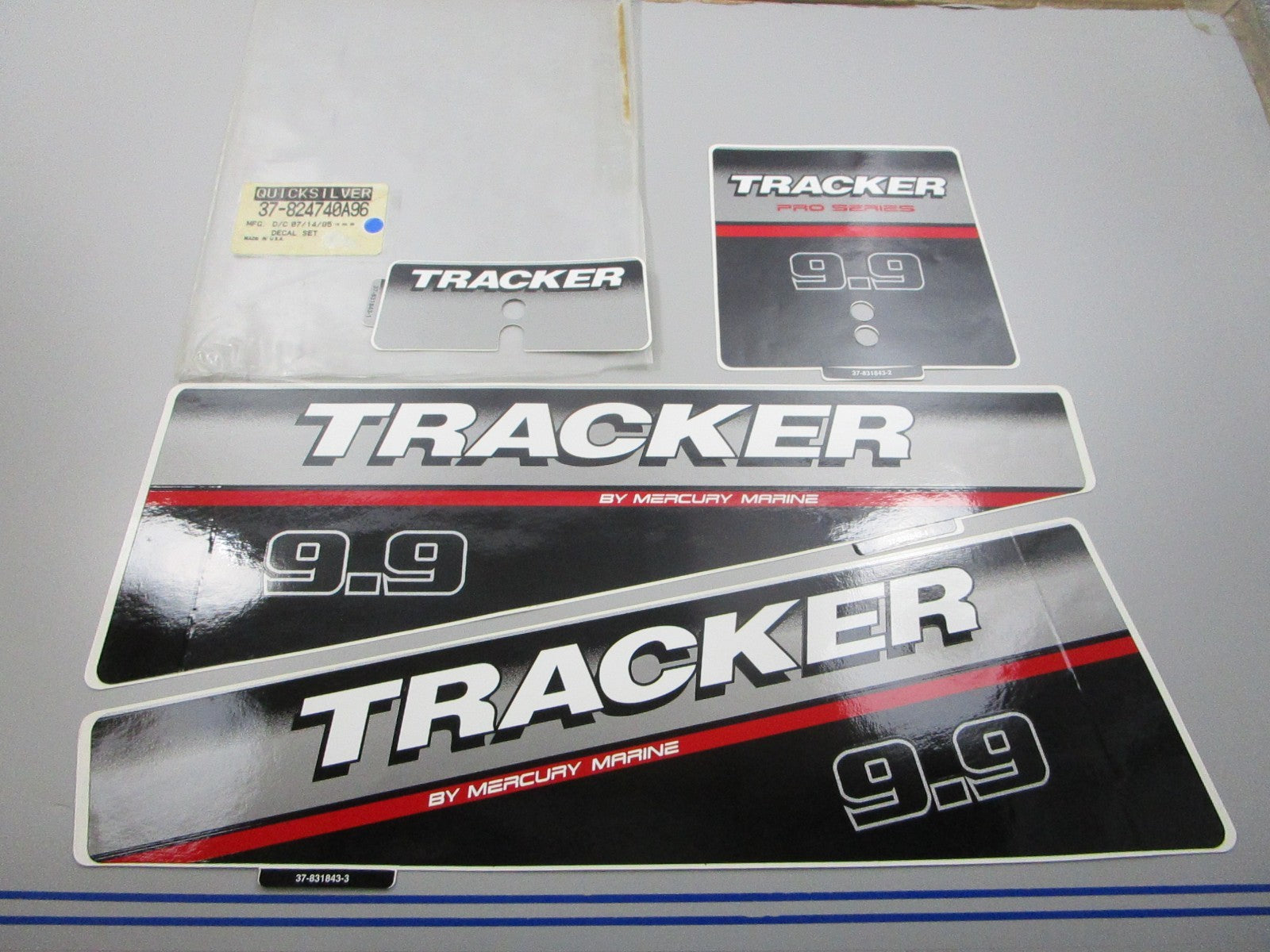 NEW OEM 37-824740A96 Mercury Quicksilver Decal Set 0810