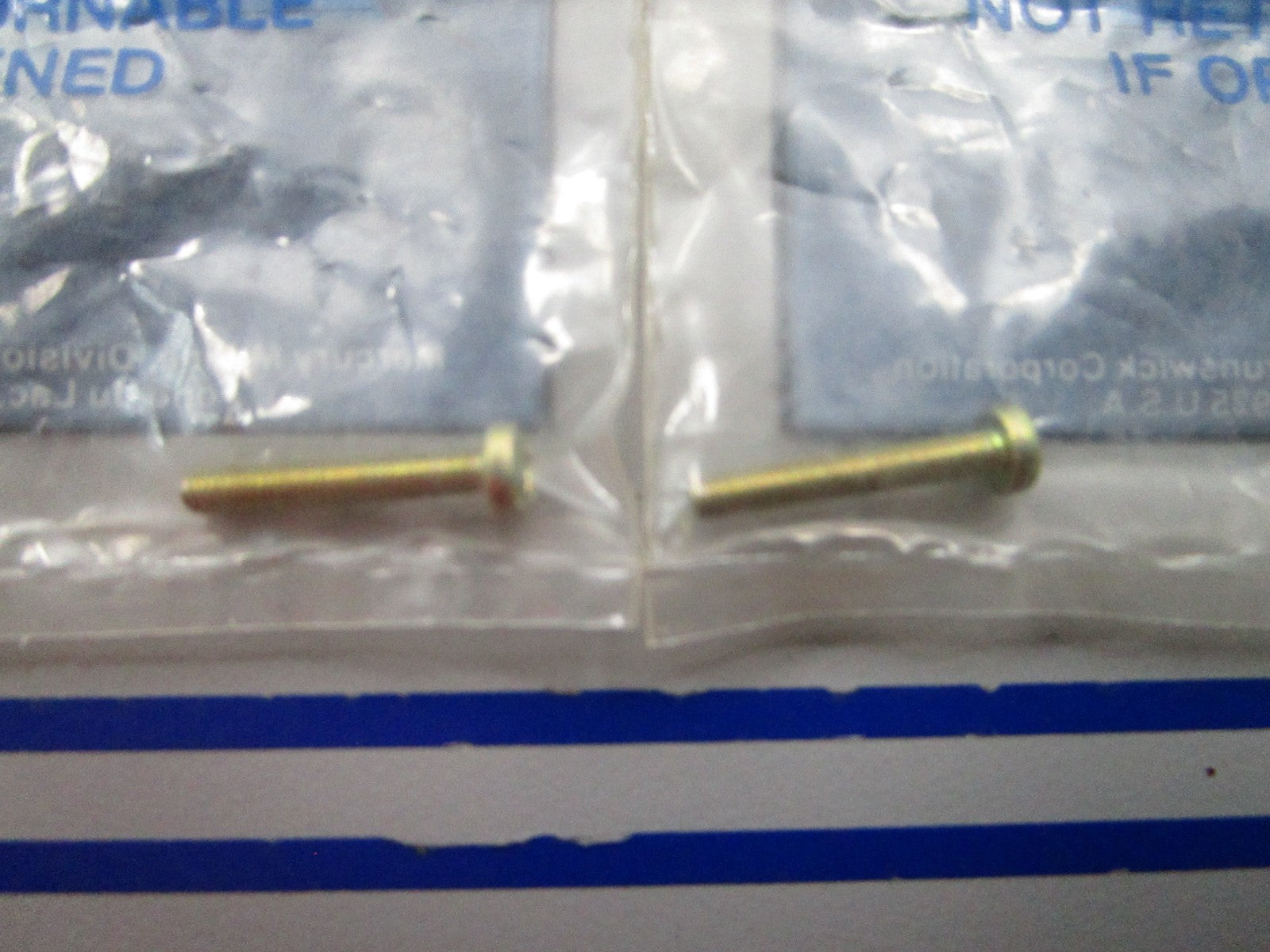 NEW OEM (LOT OF 2) 10-40057 27 Mercury Quicksilver Screw 0810