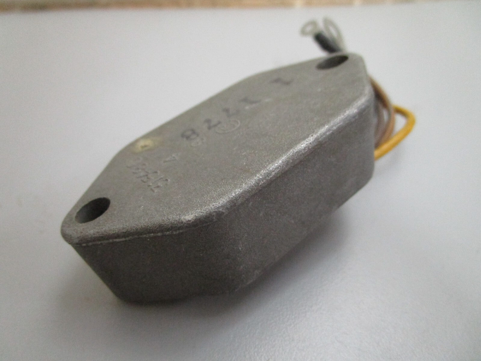 *NEW OEM* 0820 OMC Johnson Evinrude Voltage Regulator 315480 0315480