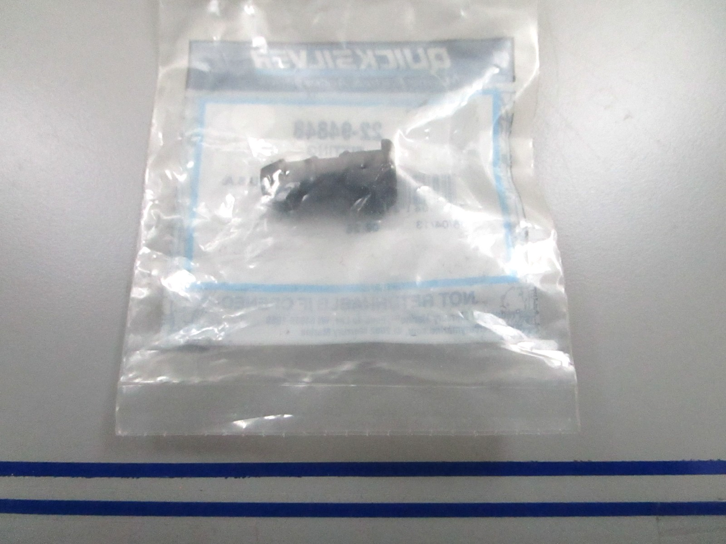 *NEW OEM* 0810 Mercury Quicksilver Fitting 22-94848