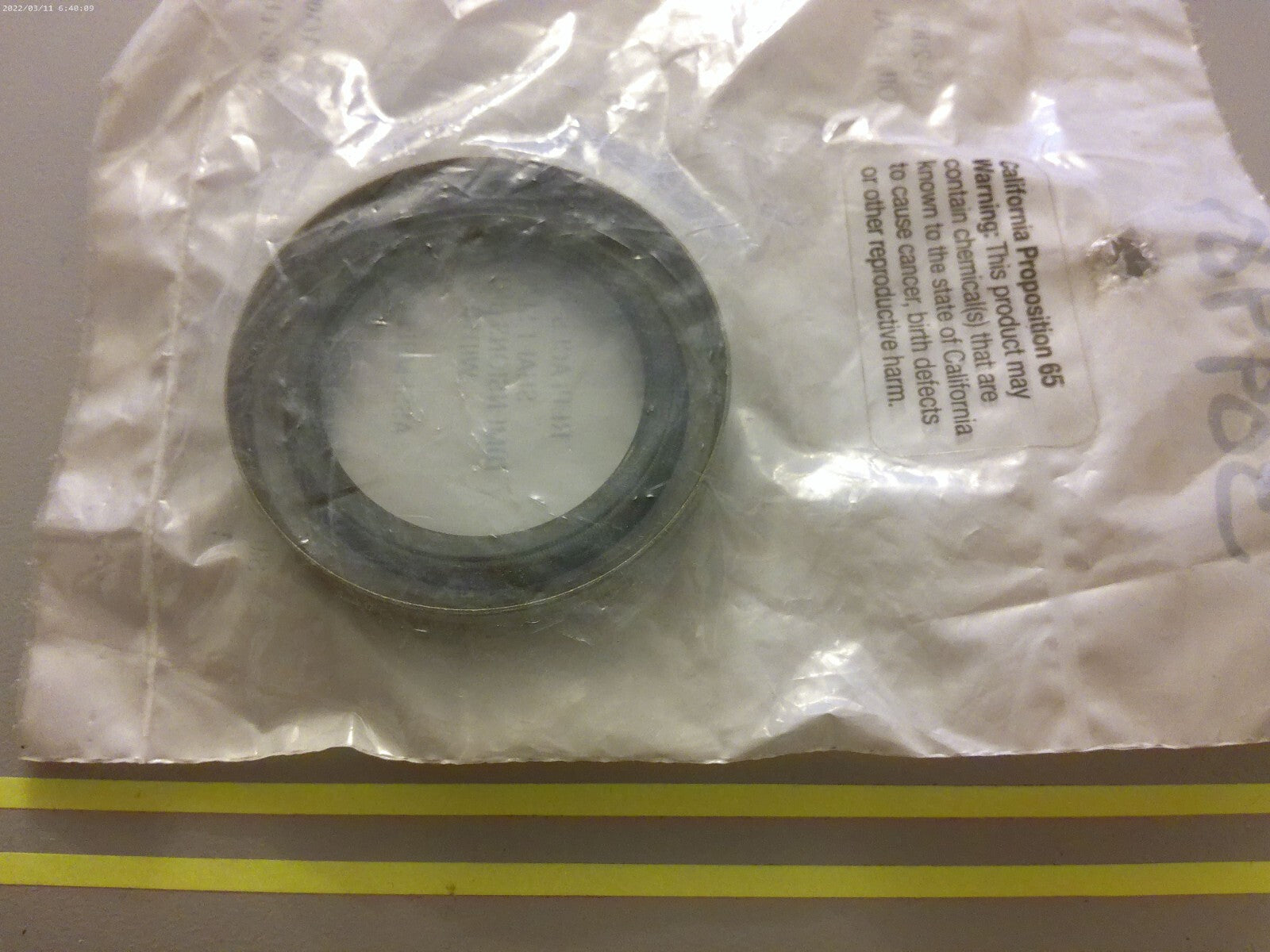 *NEW* 0810 Sierra Oil Seal 18-2000 Replaces: OMC 309989 0309989