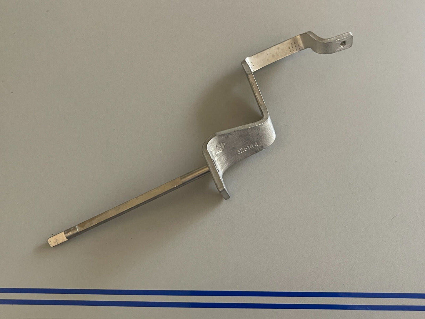 *NEW OEM* 0720 OMC Johnson Evinrude Tilt Lever & Shaft 325144 0325144