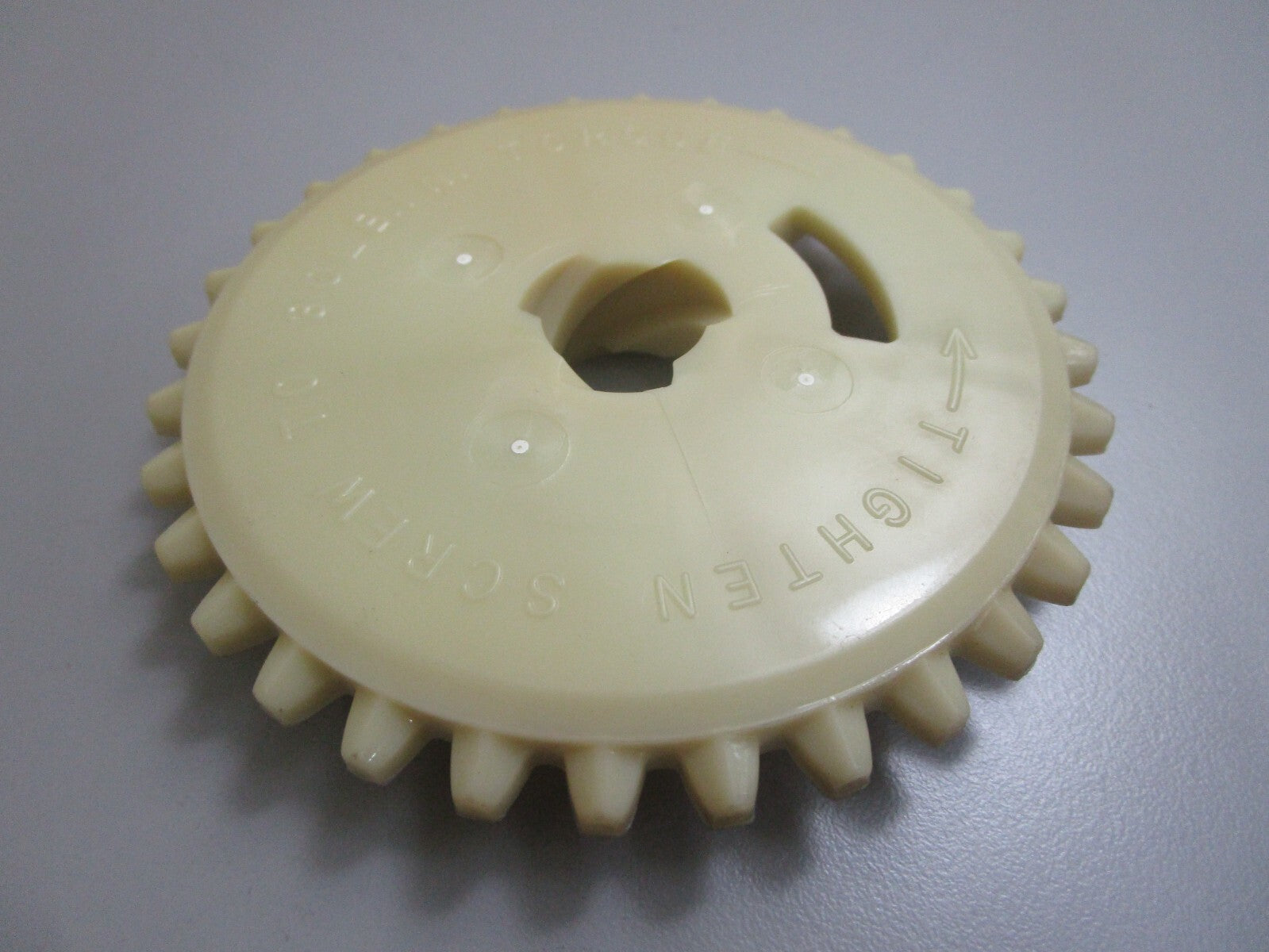 *NEW OEM* 0810 Mercury Quicksilver Starter Pinion Gear 43-90324