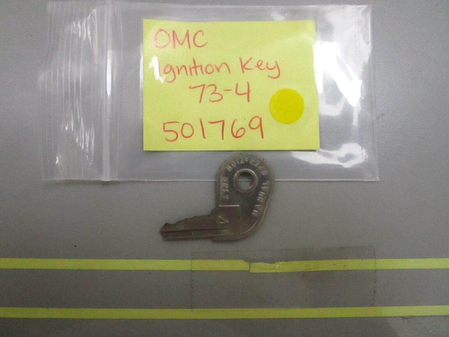 *NEW OEM* 0810 OMC Johnson Evinrude Ignition Key 73-4 501769 0501769