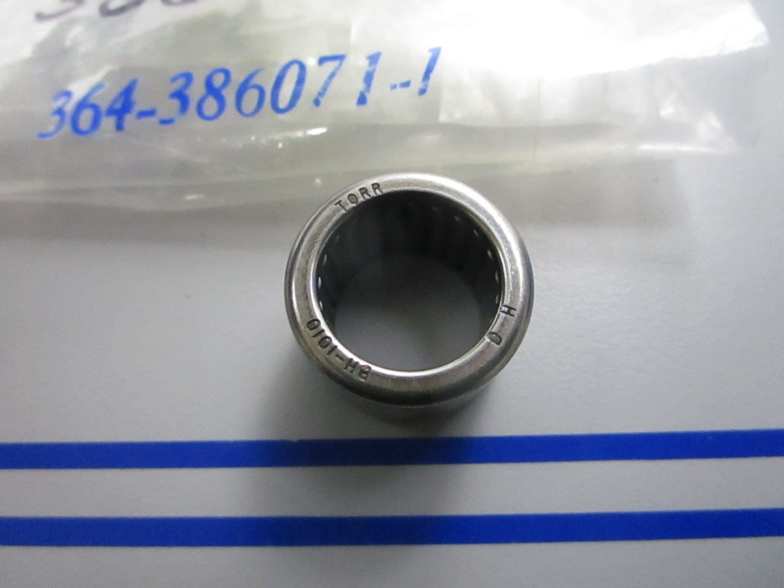 *NEW OEM* 0810 OMC Johnson Evinrude Needle Bearing 386071 0386071