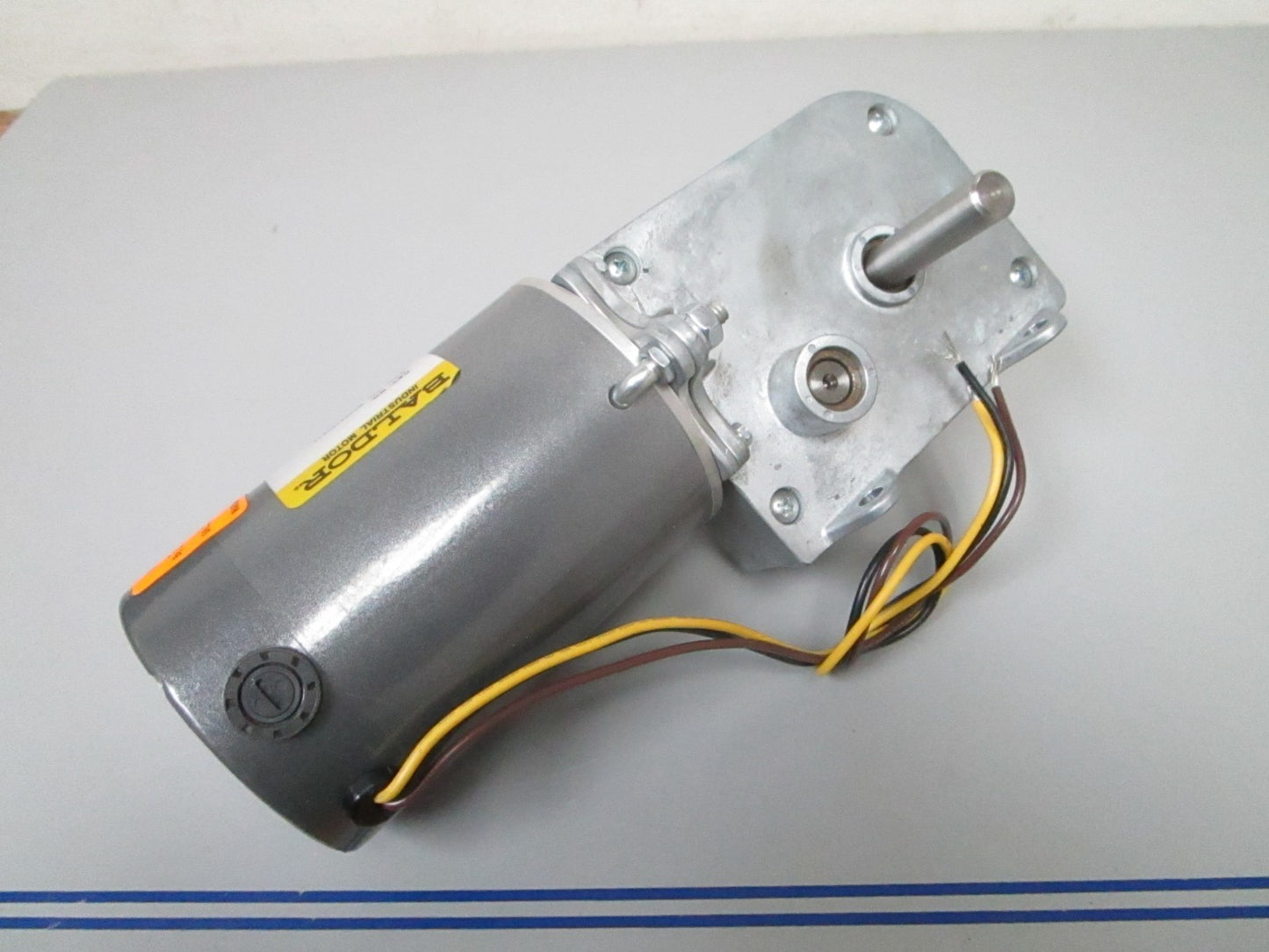 *NEW OEM* 0720 Baldor 115V 6.3AMP 8700RPM .44hp Industrial Motor 23A505Z219