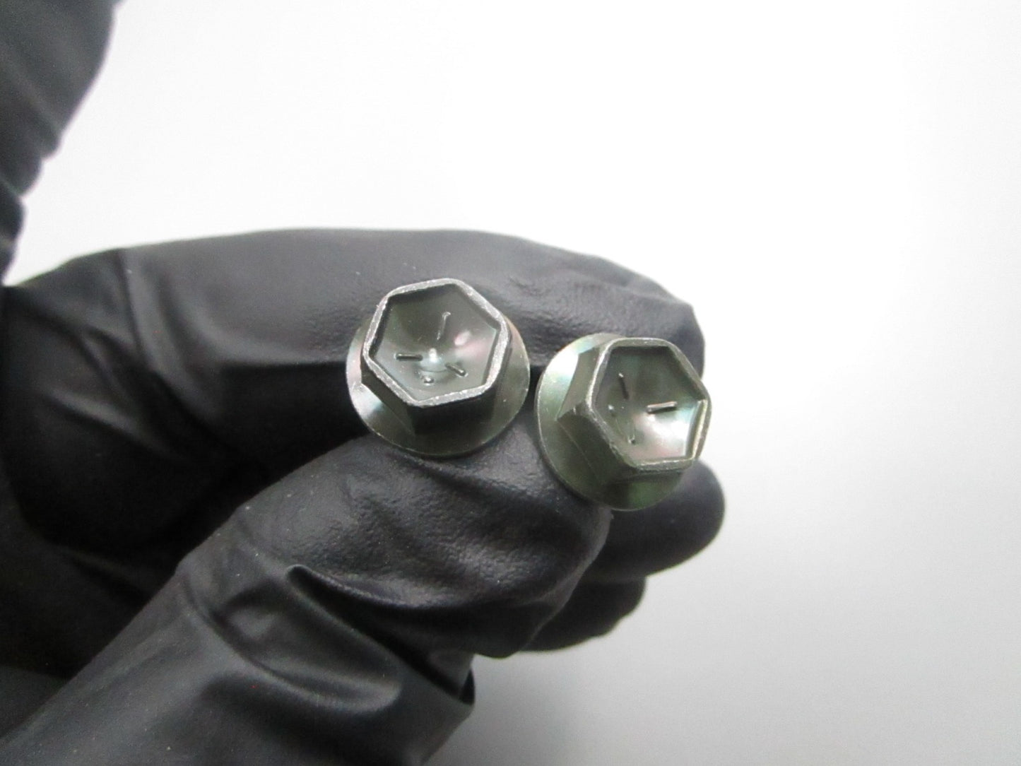 NEW OEM (LOT OF 2) Kawasaki 92153-S013 Bolt 0810