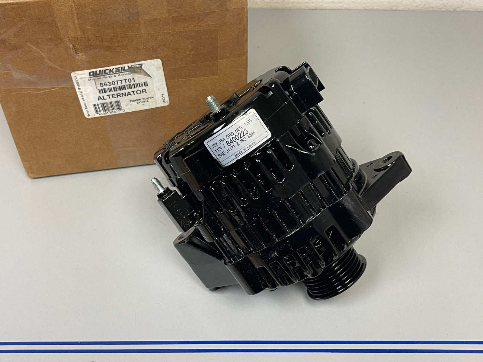 NEW OEM 863077T01 Mercury Mercruiser 12V 95A SAE J1171 Alternator 0720